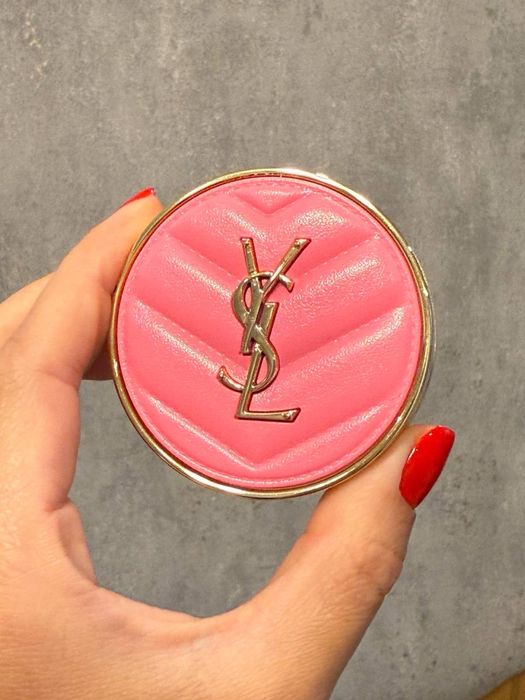 Румʼяна YSL рожеві