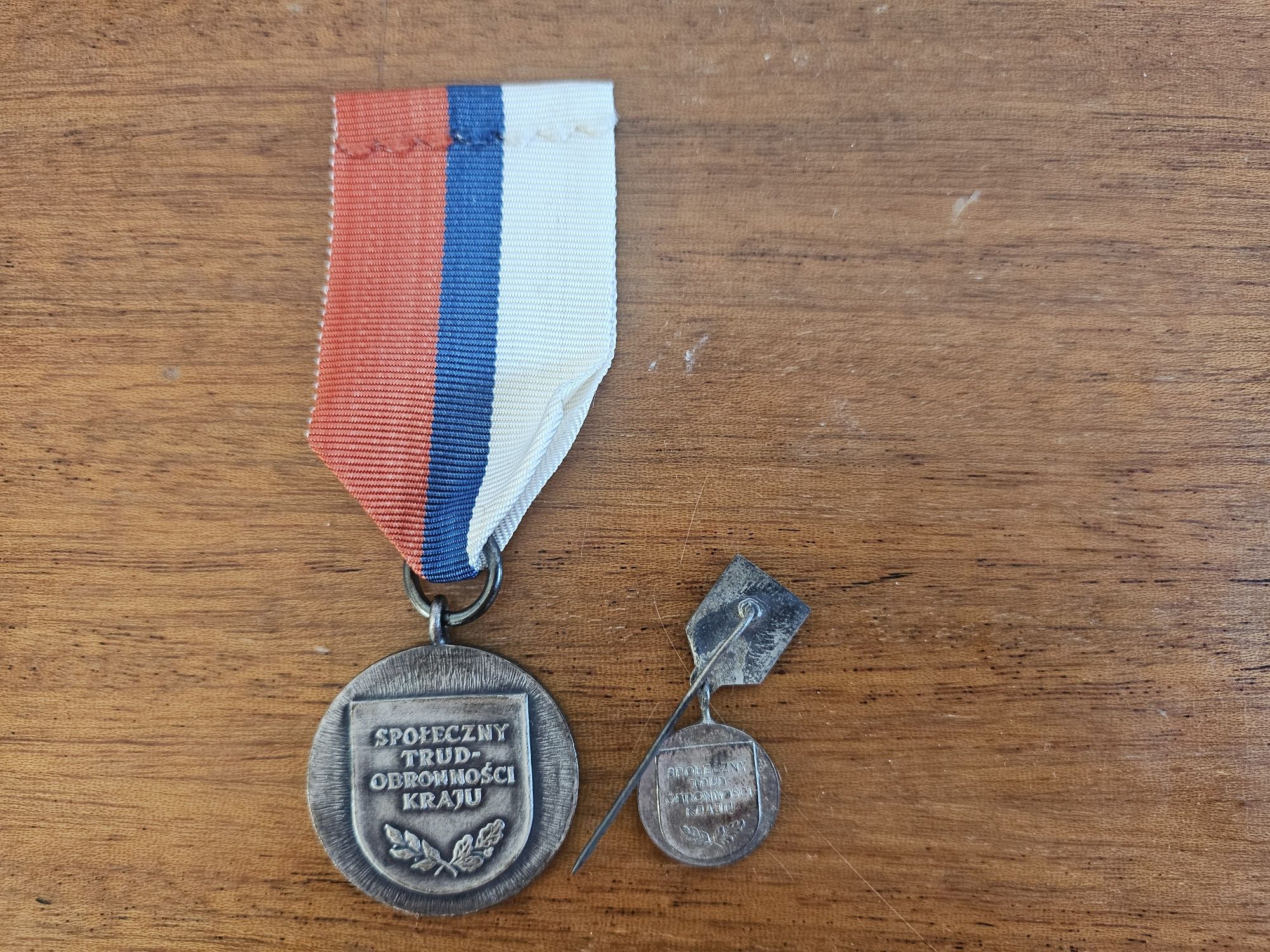 Medal za zasługi dla ligi obrony kraju