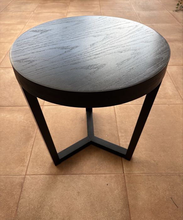 Mesa de apoio redonda
