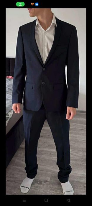 Garnitur Giacomo Conti  slim fit rozm.46