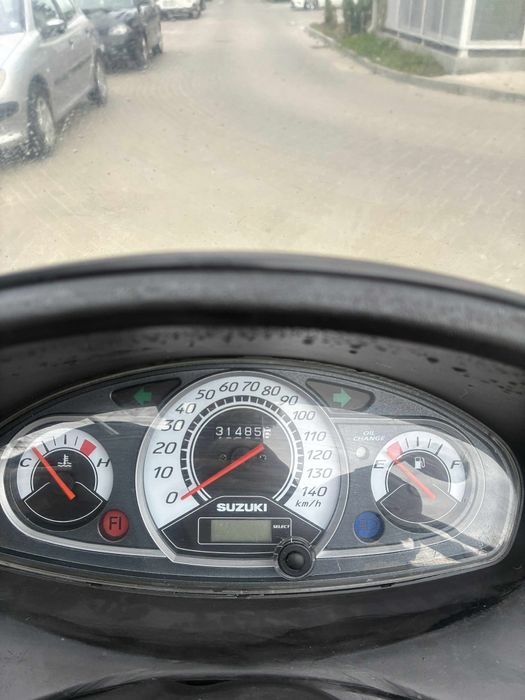 Suzuki burgman 125