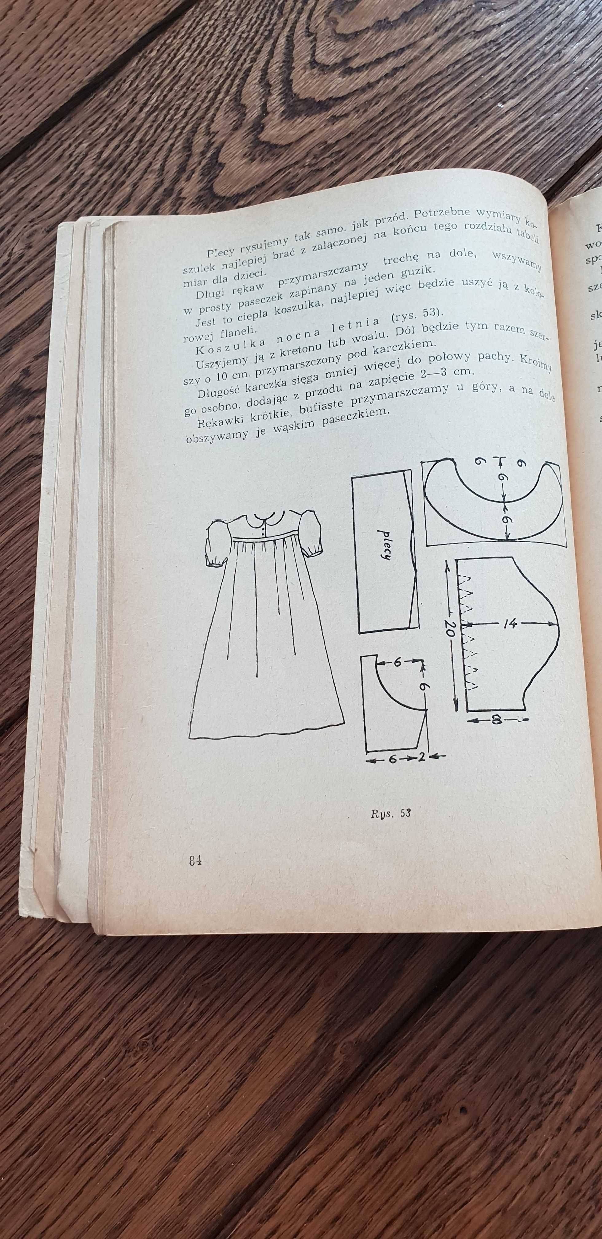 Książka rok 1958 "Szyję sama" Hanna Sarnowska