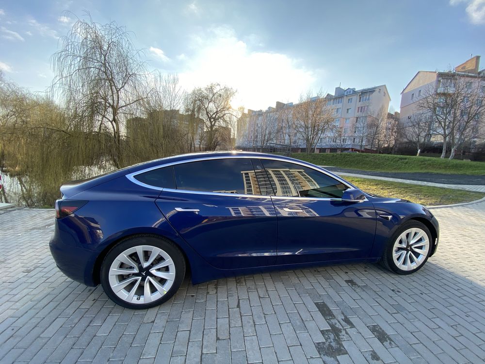 Tesla model 3 2018 Long range Doull motors Тесла