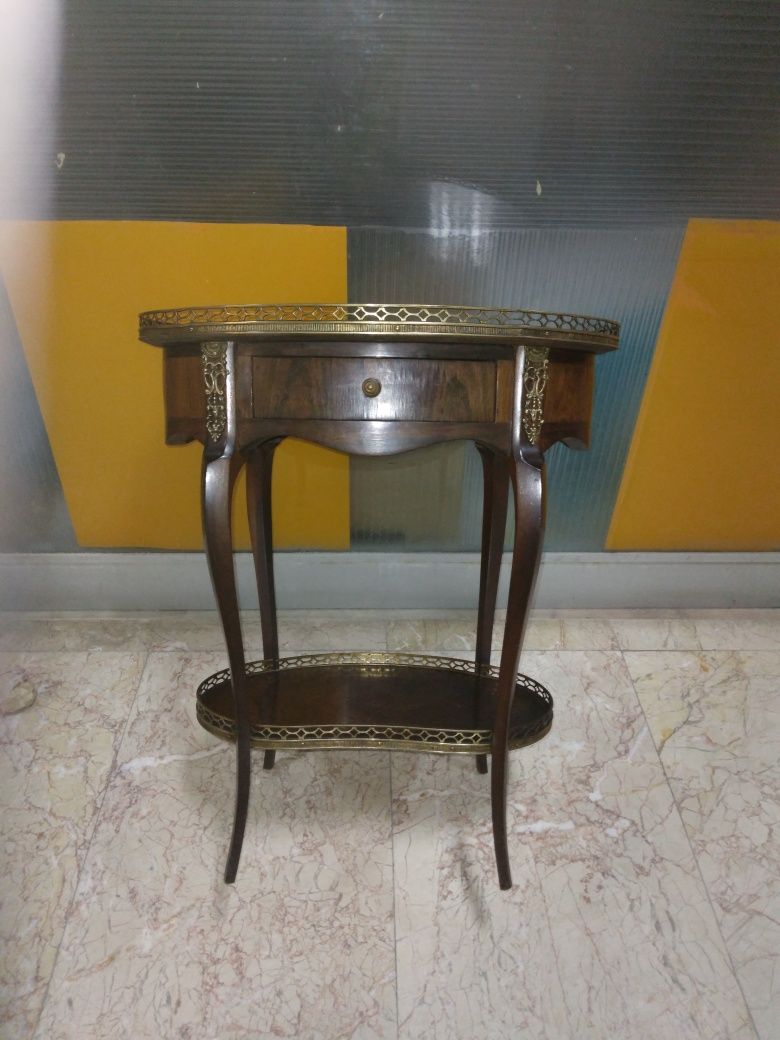 Mesa de apoio dois tampos em pausanto