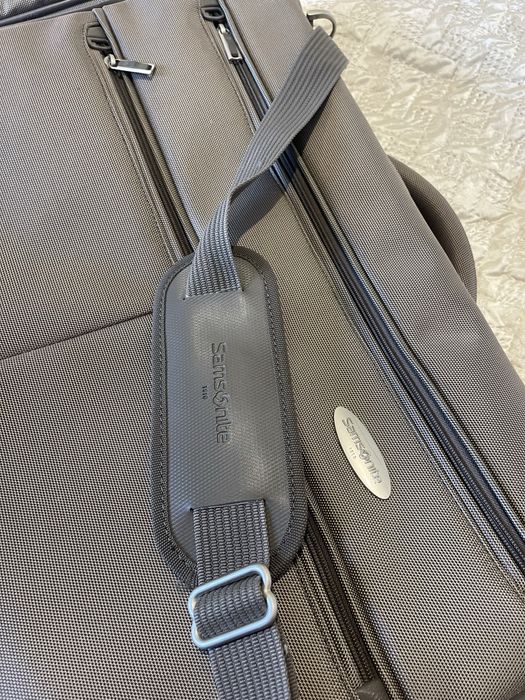 Продам сумку Samsonite портплед для костюмів