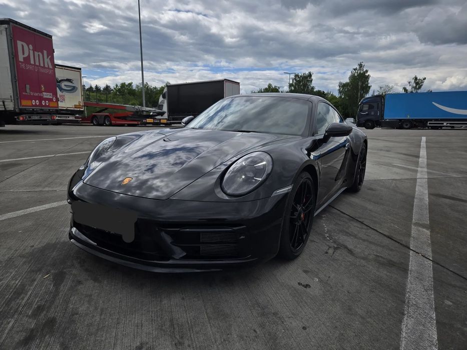 Porsche 911 (992) Carrera 4 GTS PDK