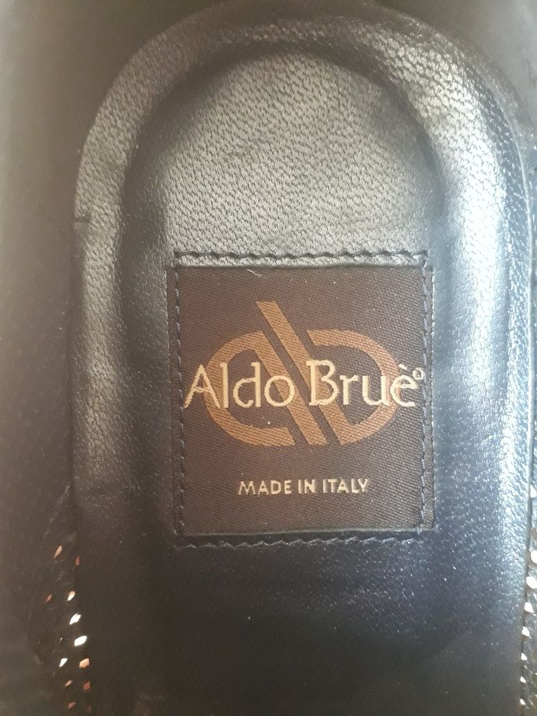 Замшевые туфли Aldo brue . Made in Italy