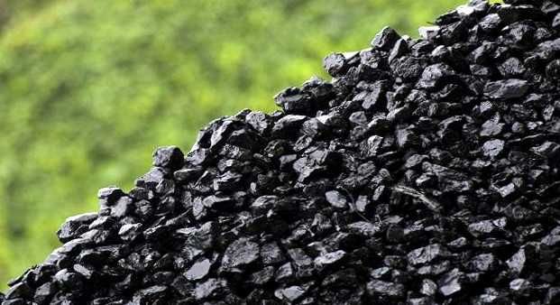 Опалювальний сезон з вугіллям, брикетами і пелетами