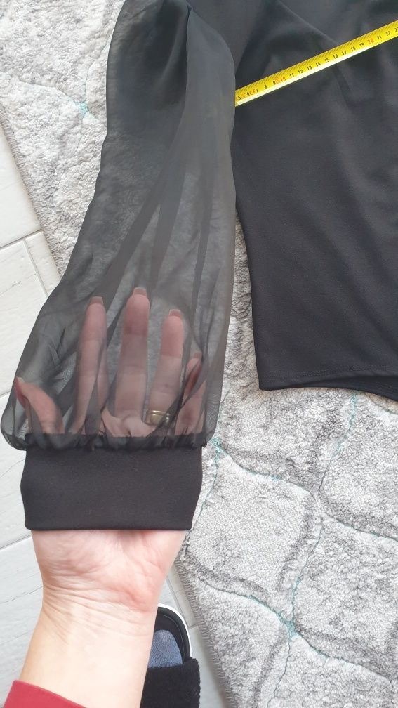 Bluzka Body czarne eleganckie tiulowe rękawy