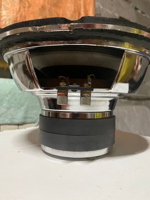 Сабвуфер alphard sw1003z