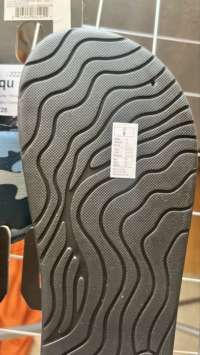 Шлепанцы hurley размер 43 (27см )