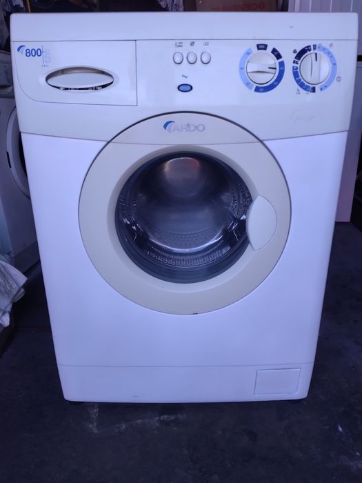 Продам якісну пральну машину ARDO