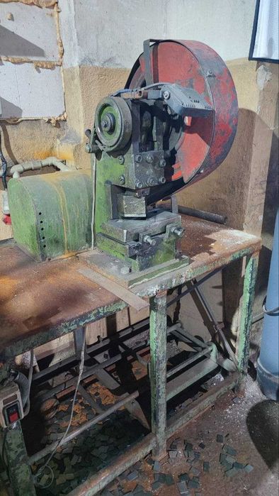 Углорез по металу