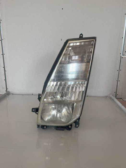 Lewa Przednia Lampa Reflektor do Nissan Cabstar / Maxity K2583-06