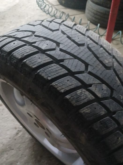 Резина зима 225 55 р17