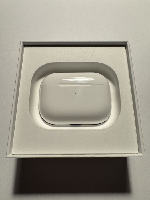 AirPods Pro 2 z etui