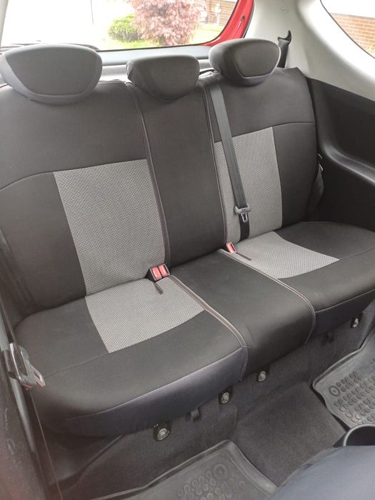Sprzedam Hyundai i20 / silnik 1248 cm3 / 78 KM / 57,20 kW / 2010 r.