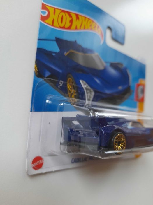 Hot Wheels Cadillac Project GTP Hypercar Blue