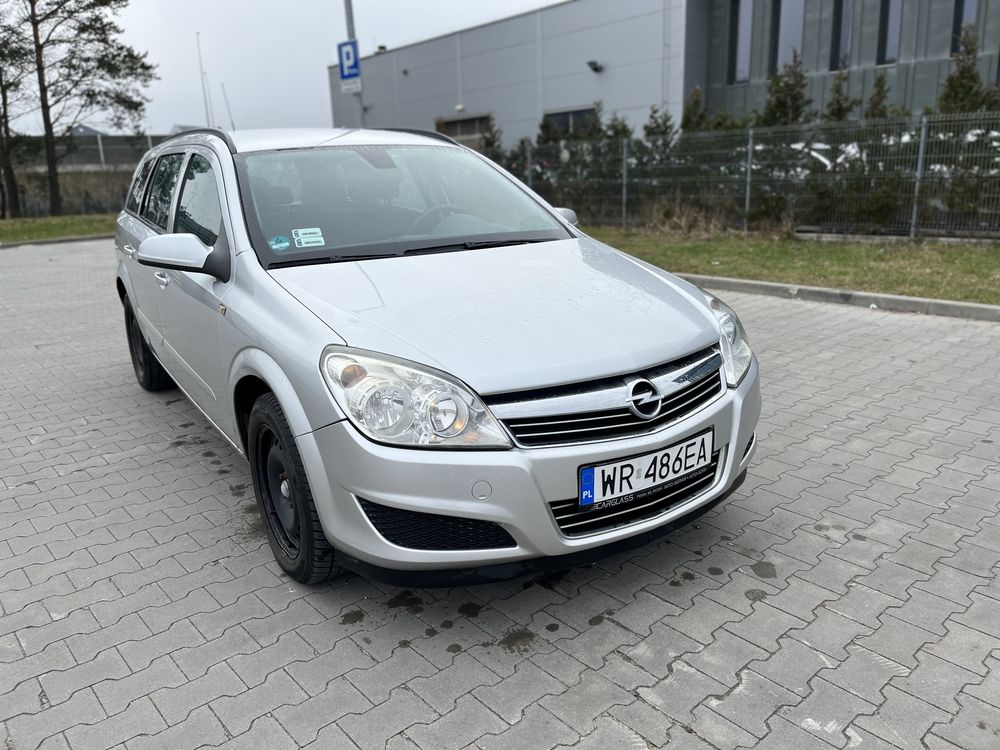 Opel Astra H SW 2008 1.9 150km 110kw