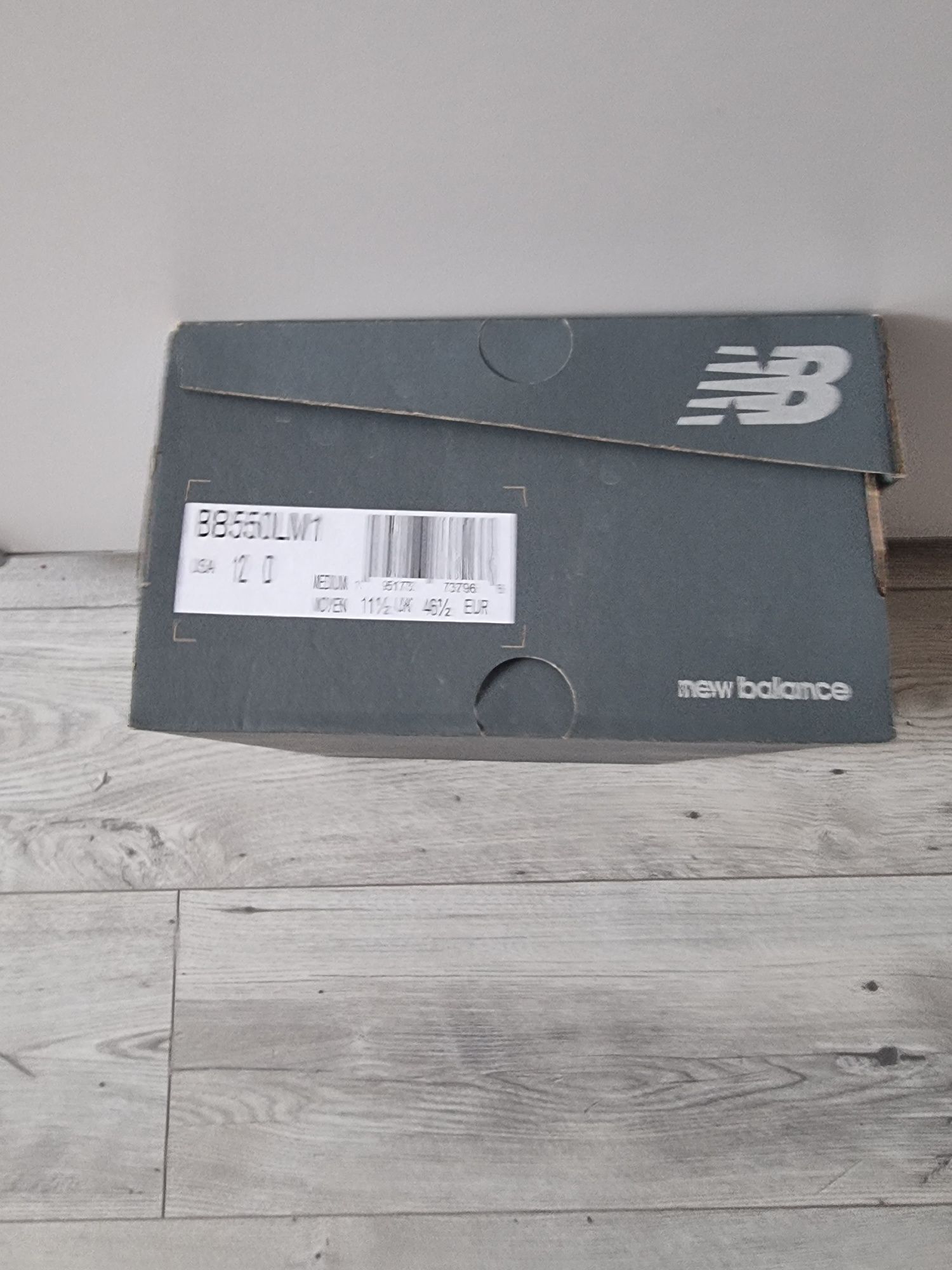 New balance sea salt black r 46.5