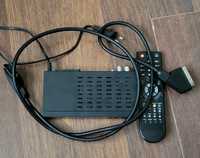 Dekoder DVB-T Opticum HD T90 z pilotem