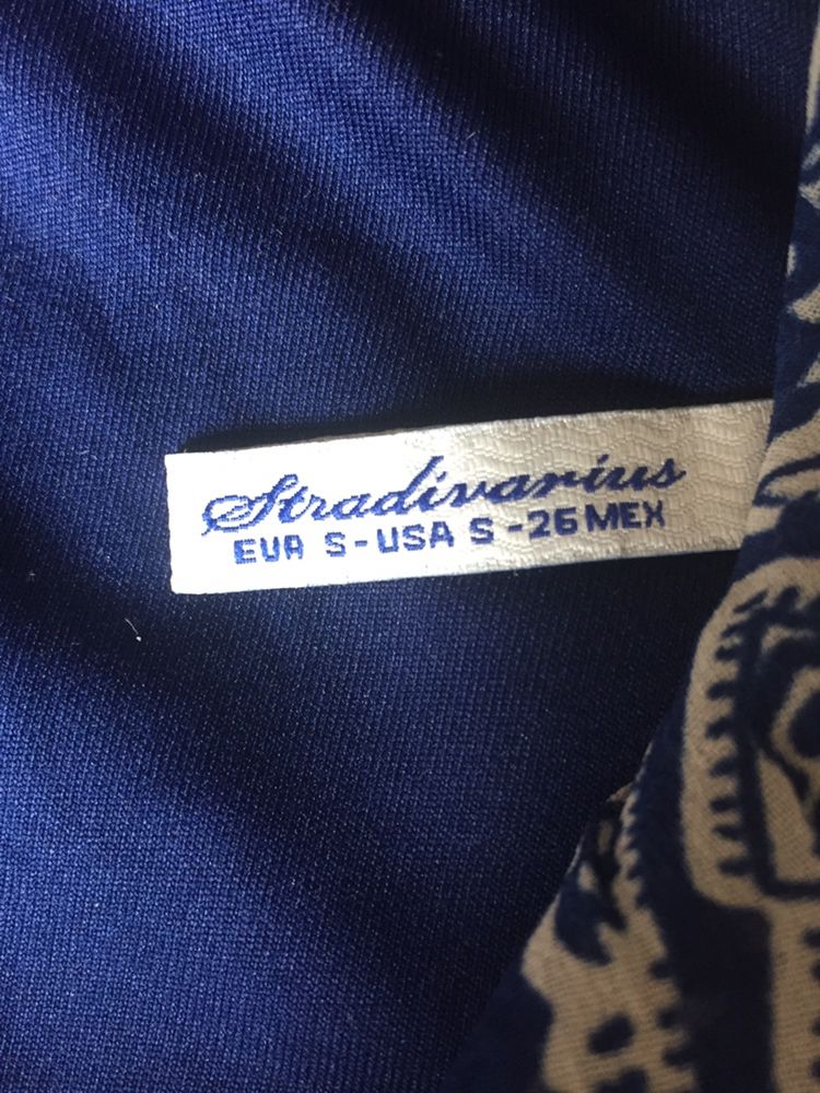 STRADIVARIUS Нарядное  необычное платье для девочки