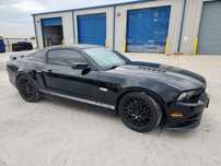 Ford Mustang 2014 FORD MUSTANG GT / Benzyna / Tył napęd / Automat