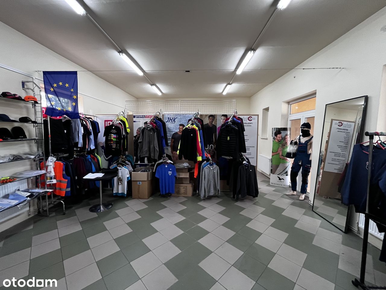 Wynajmę magazyn z częścią biurową – 215 m² – Szczecin, ul. Gryfińska