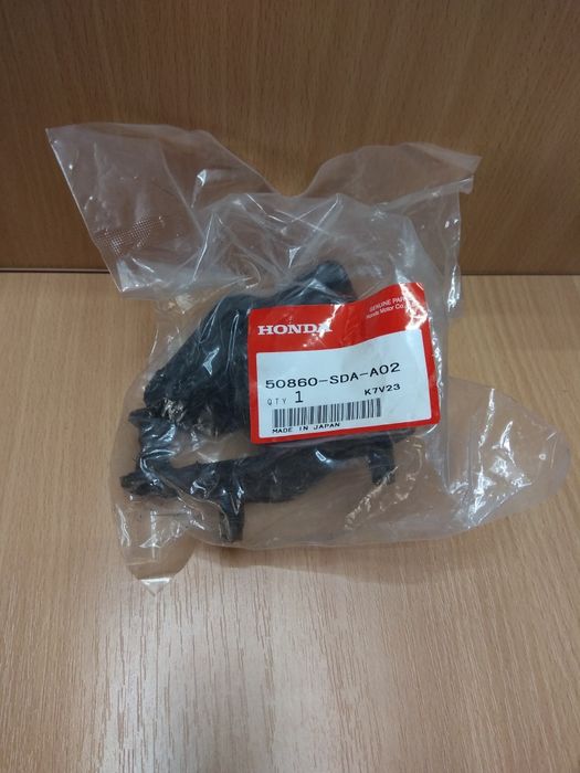 Подушка правая Хонда АккордVII передняя 50830SEAE13 ориг 50820SDCY01