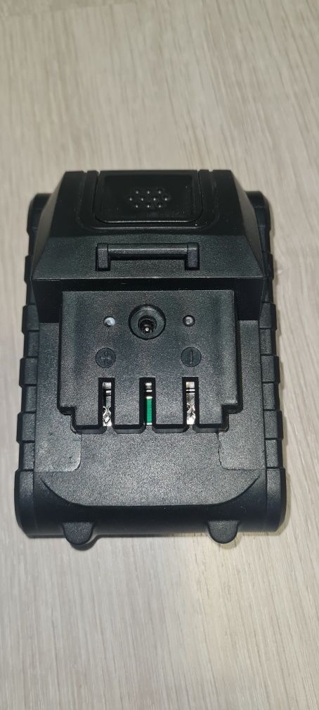 Акумулятор для шуруповёрта 18v
