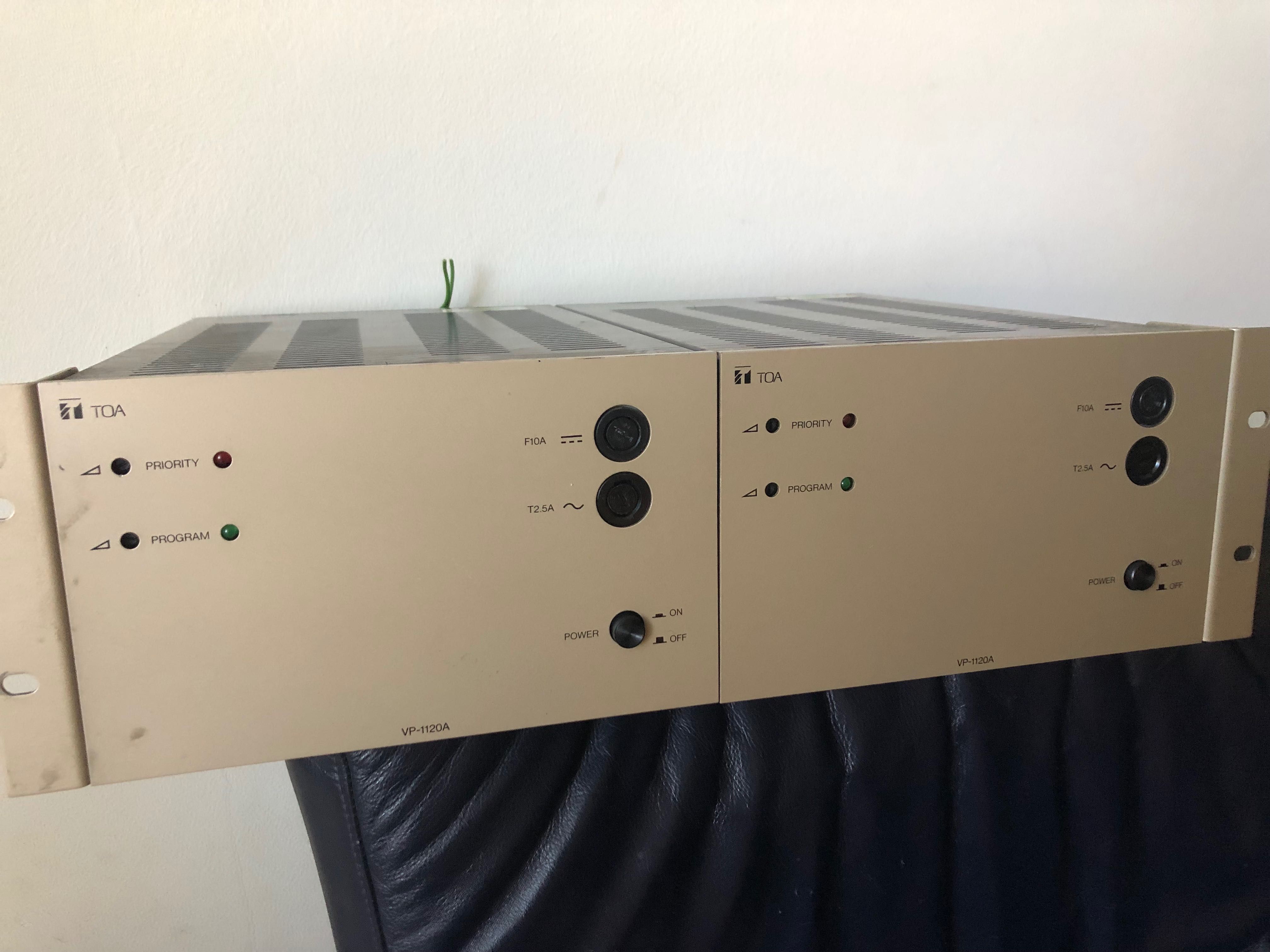 Wzmacniacz mocy TOA Elc. VP1120A