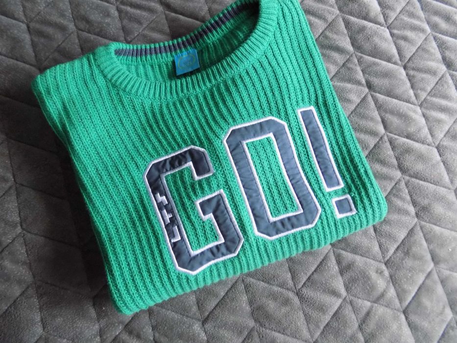 Sweterek włóczkowy 134