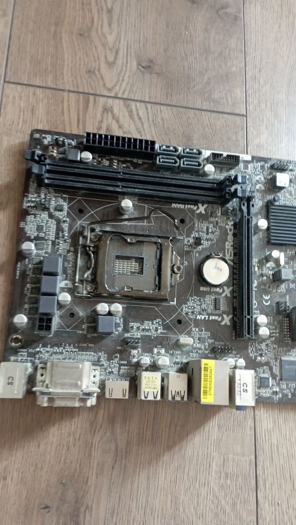 Материнська плата asrock b85m-hds