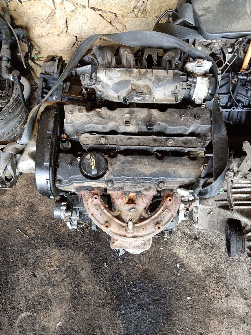 Motor Citroen C4 gasolina 1.4