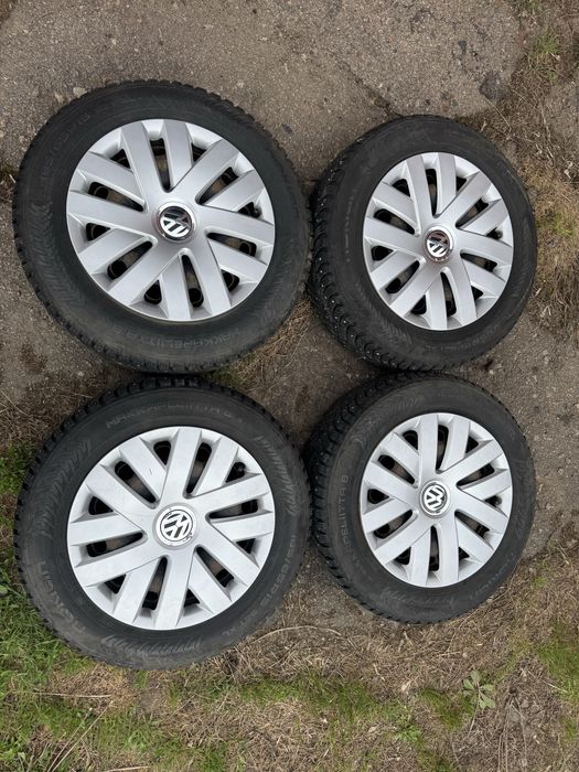 Продам диски 5*100 с резиной Nokian Hakkapeliitta 8