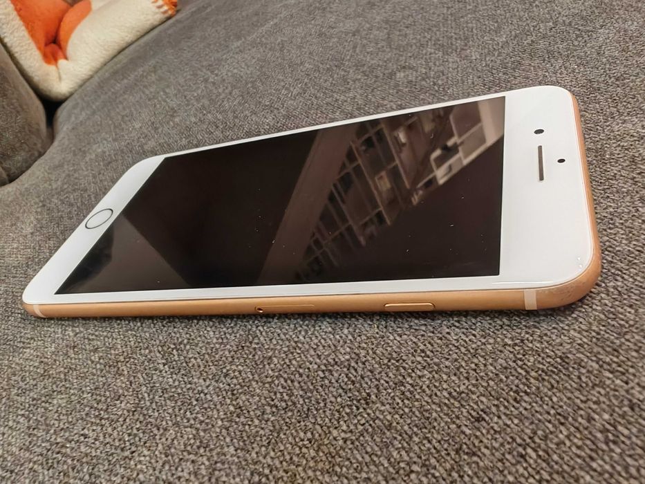 iPhone 8 Plus 256GB złoty bardzo ładny stan, od kobiety