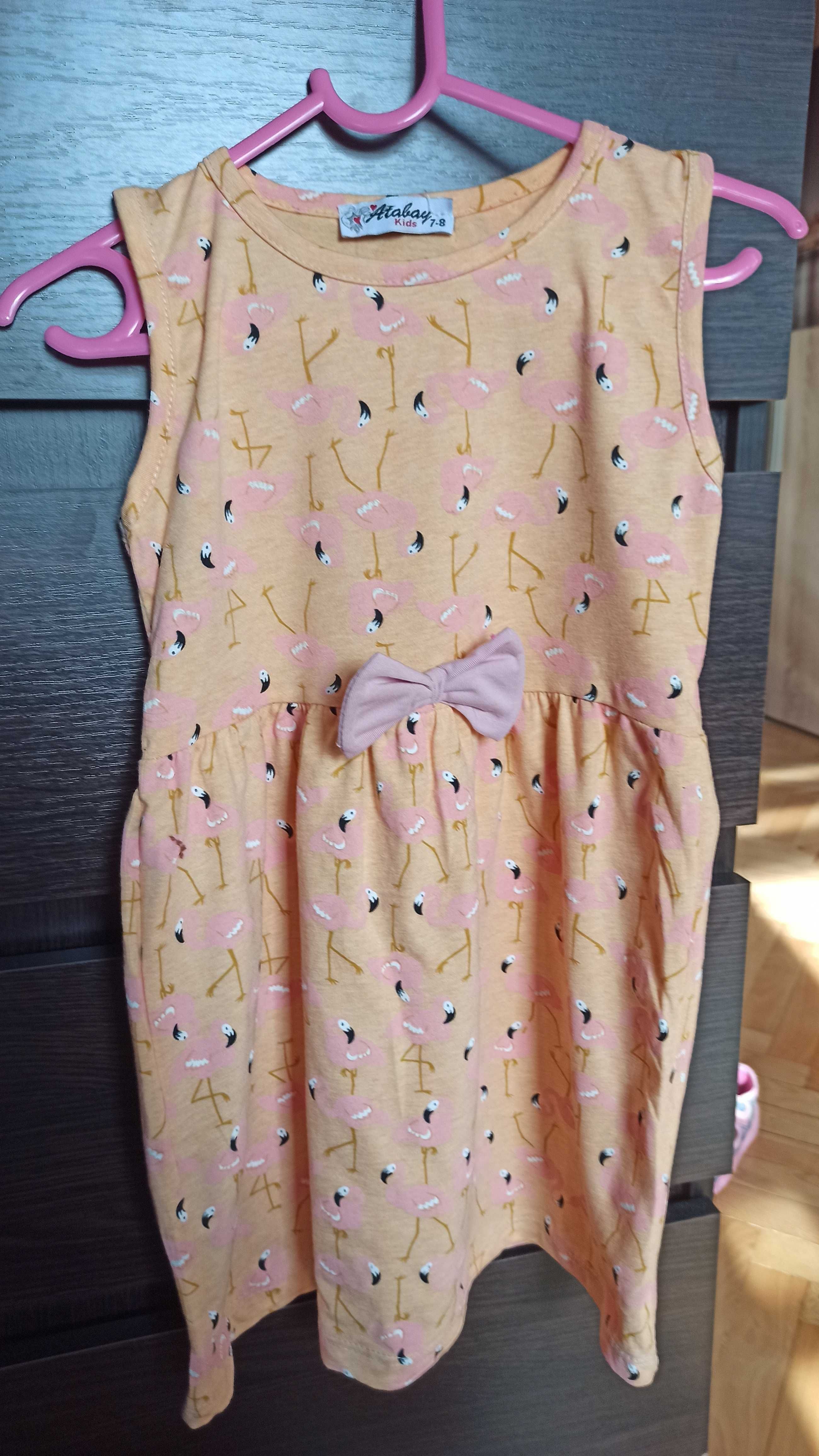 Nowa sukienka z flamingami