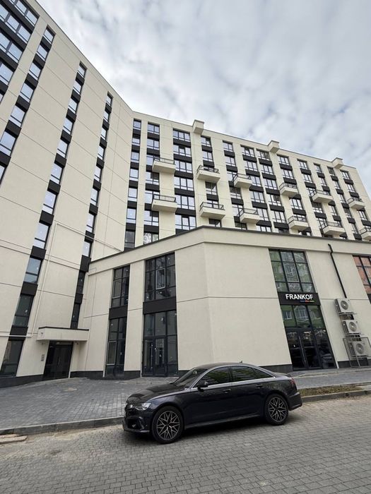 Однокімнатна квартира в ЖК Міленіум з кладовкою