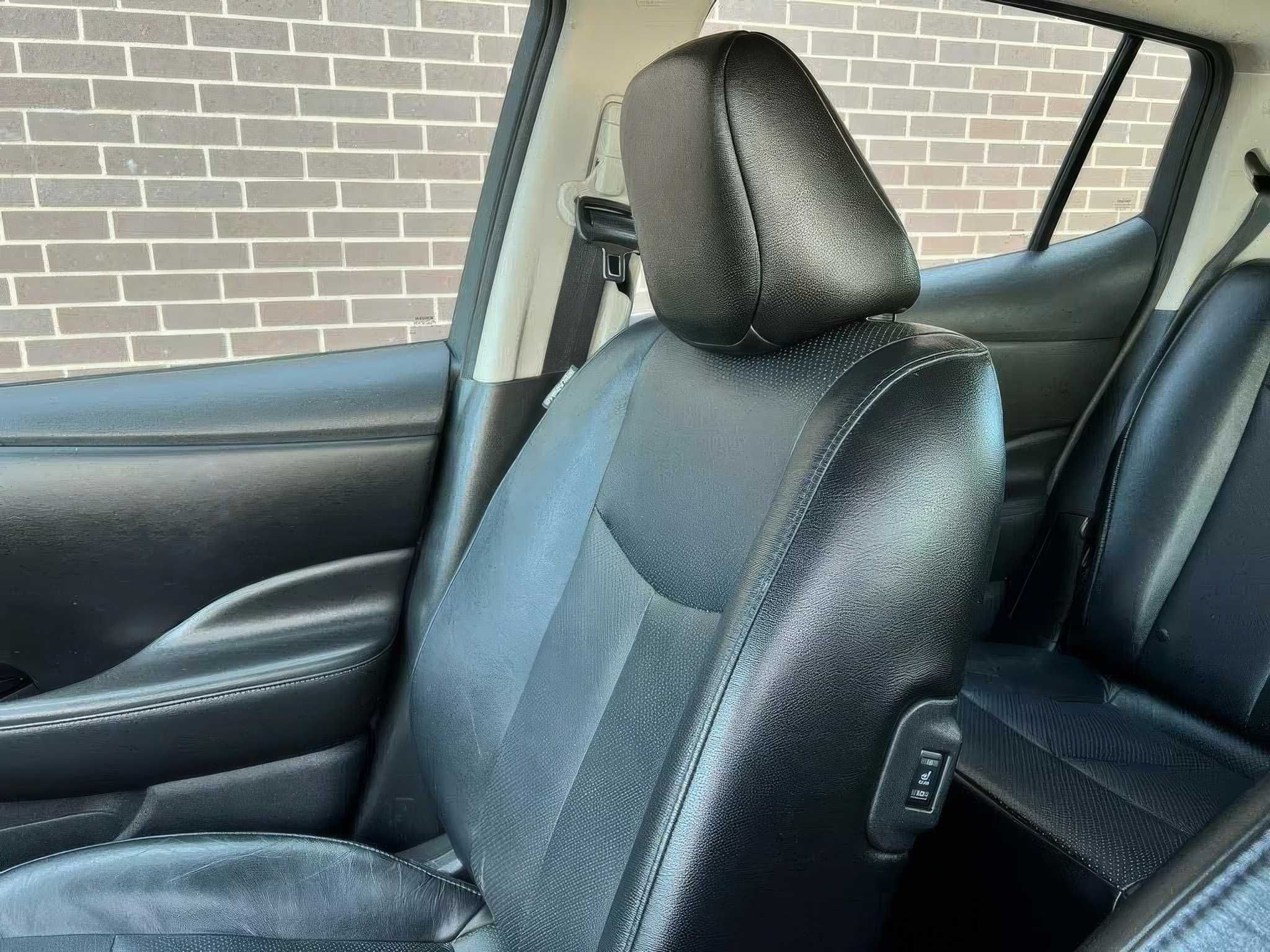 2015 Nissan LEAF SL