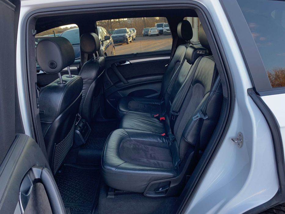 Audi Q7 2011  3.0 4х4