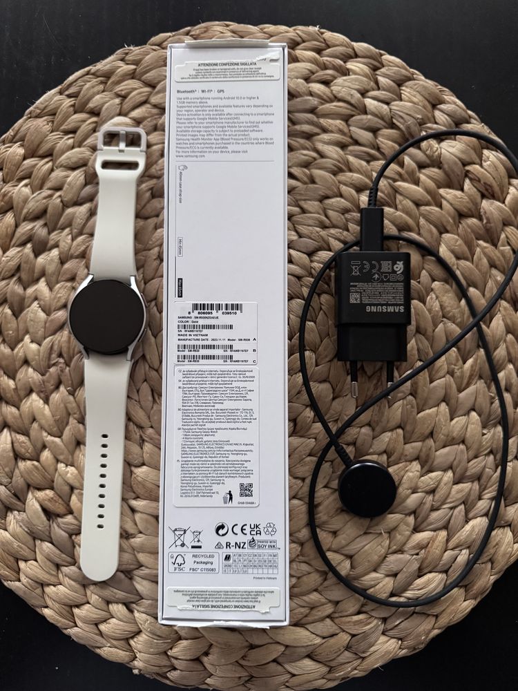 Samsung Galaxy Watch 6 40 mm beżowy
