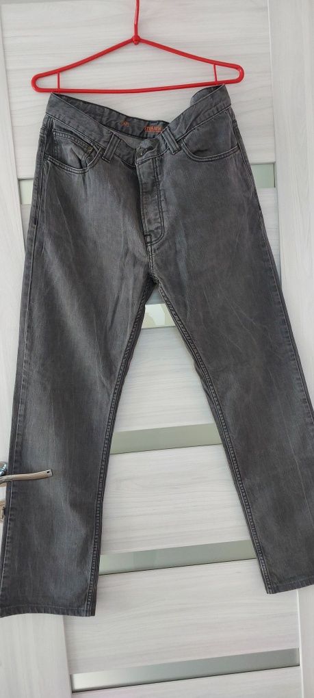 Spodnie męskie jeansowe dżinsowe dziny F&F