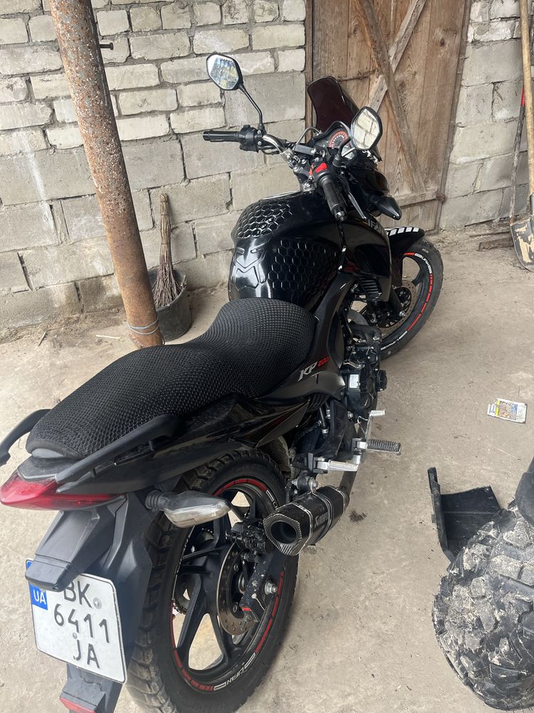 Продам ліфан кп 200