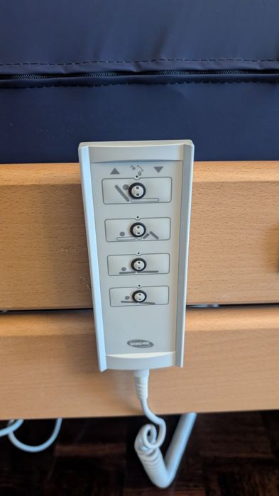 Cama hospitalar Invacare Alegio