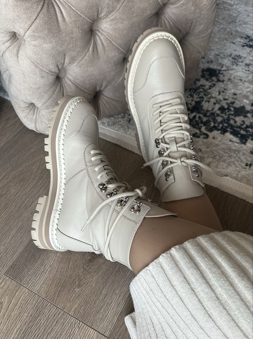 Черевики бежеві натуральна шкіра