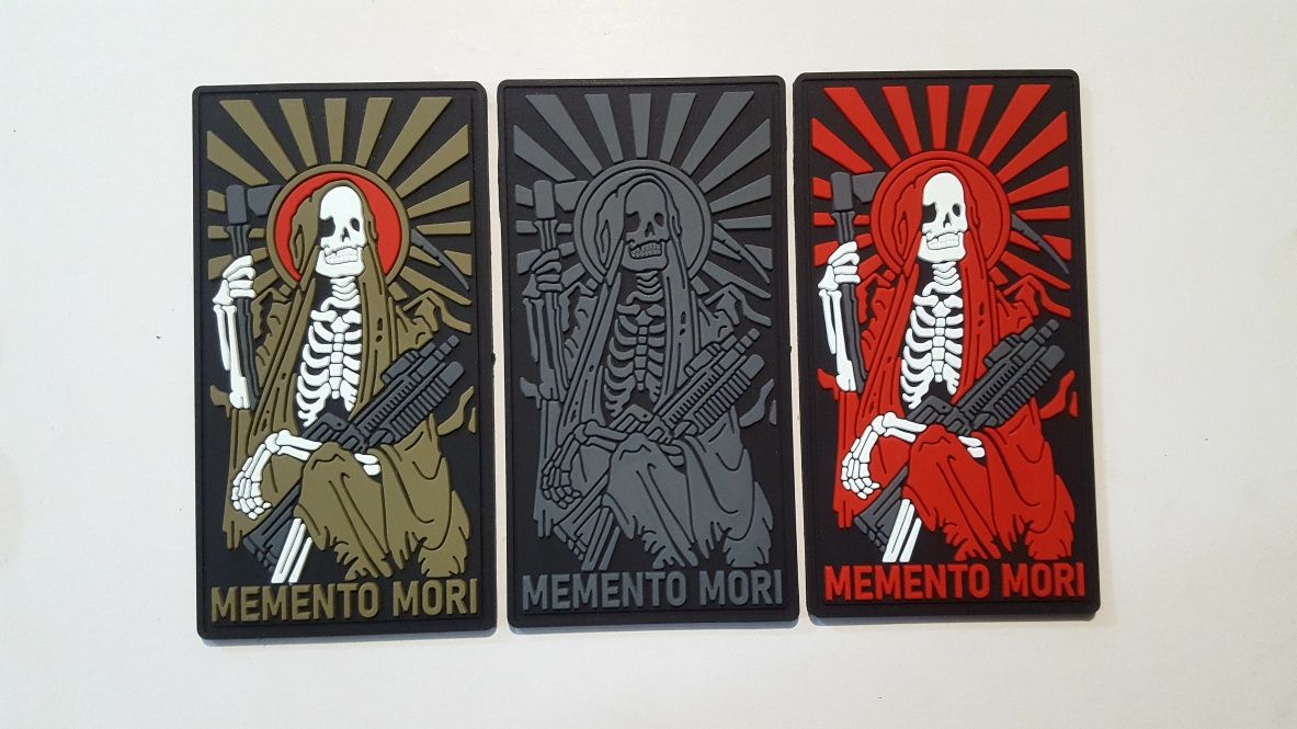 шеврон із гуми пвх 3D "MEMENTO MORI" патч на липучці