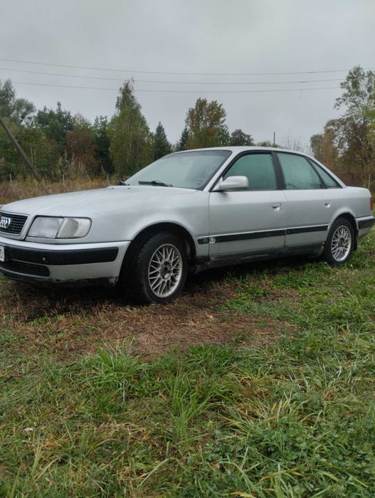Продам Ауди 100 с4