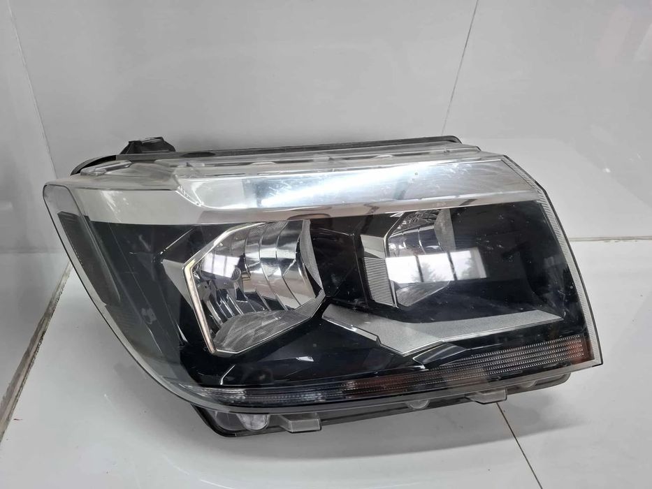 LAMPA PRZEDNIA PRZÓD PRAWA VW CRAFTER II MAN TGE 7C1941006 ZWYKŁA ŁADNA
