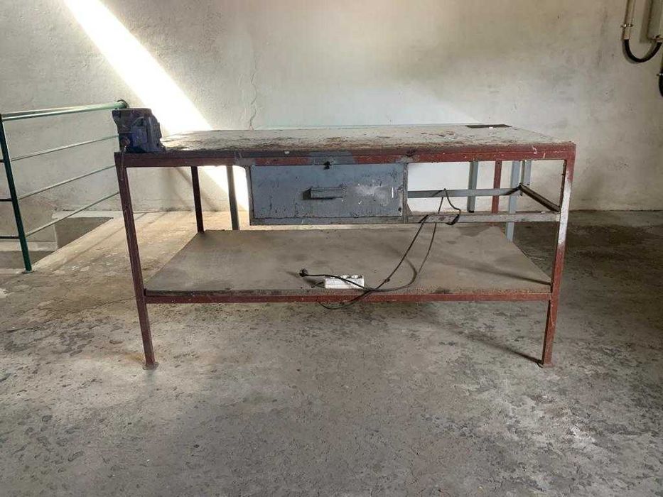 Bancada de  trabalho para Serralharia e Outros com torno de 1T