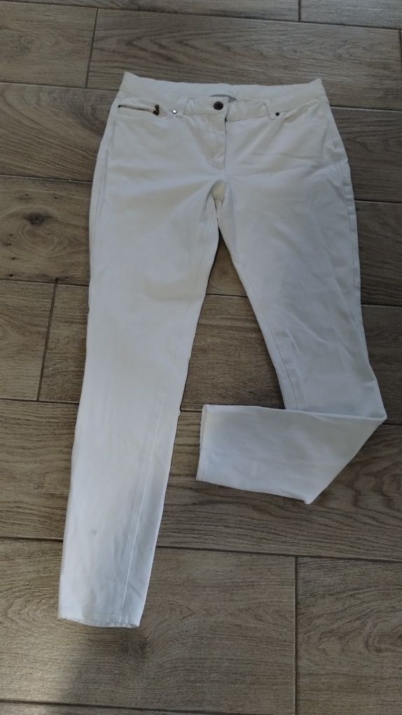 Białe spodnie h&M  rozmiar M/L
